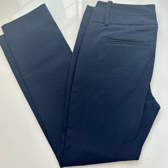 navy skinny pants - Picture 5 of 7